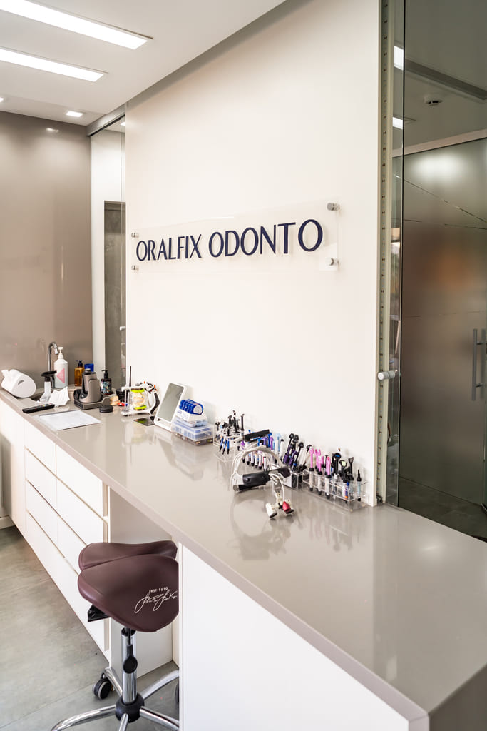 0063571b5e4aaad280bc87dd4f1328c336d9ee8d